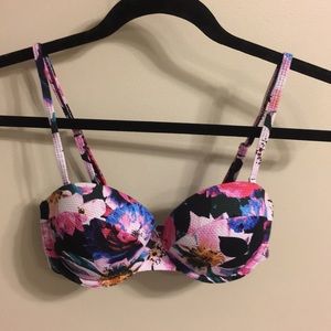 Forever21 bikini top with underwire